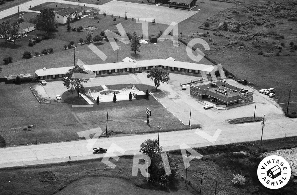 Scenic Motel (Scenic Inn) - 1984 (newer photo)